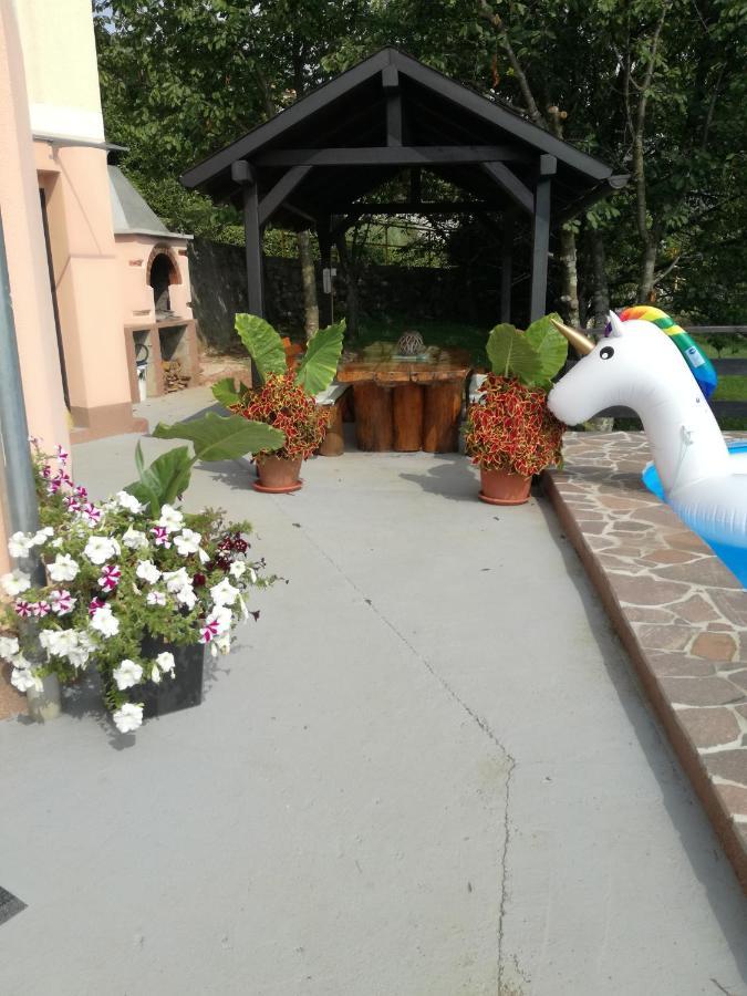 Apartman Mimi Laurana Esterno foto
