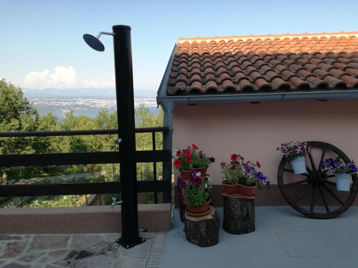 Apartman Mimi Laurana Esterno foto
