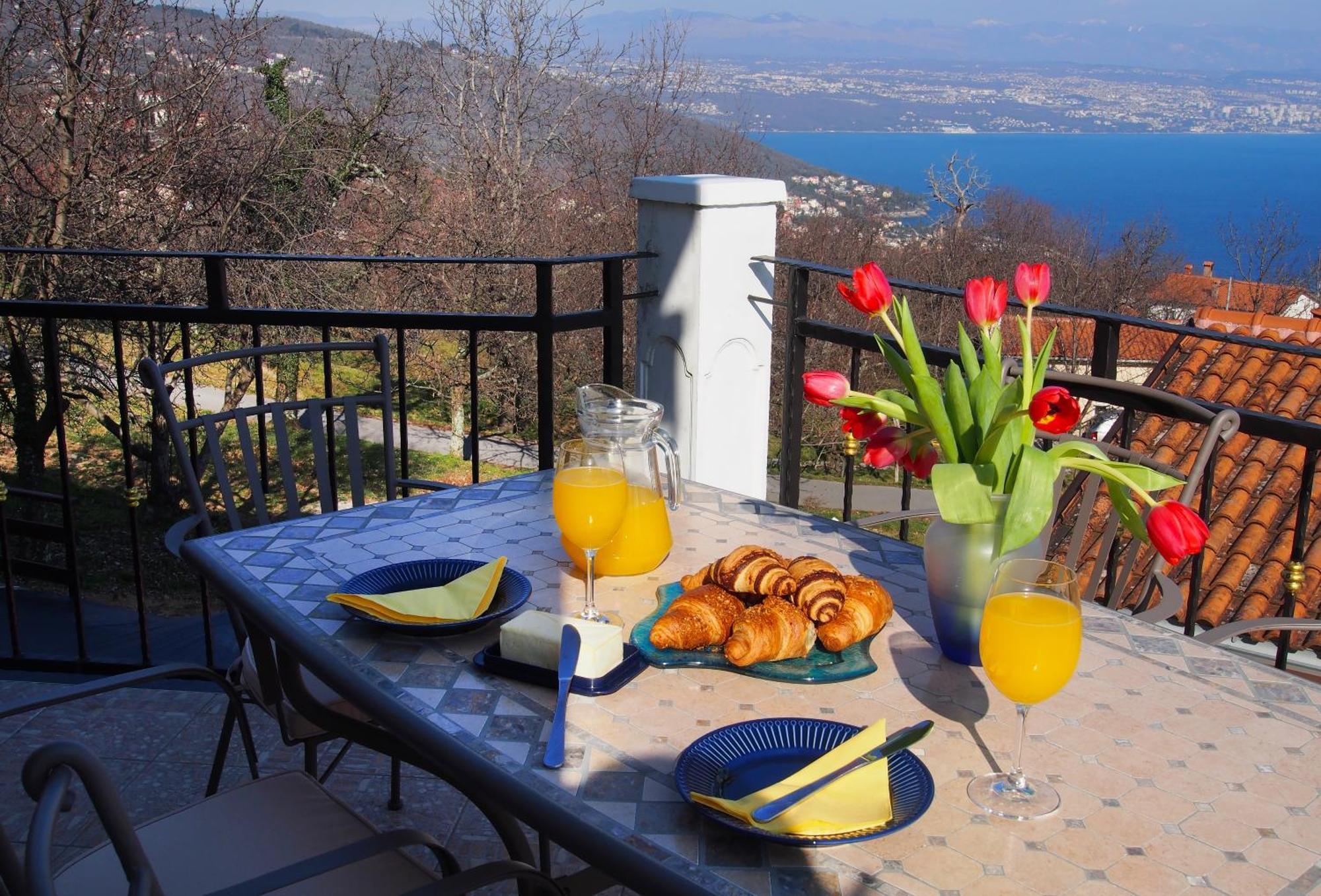 Apartman Mimi Laurana Esterno foto