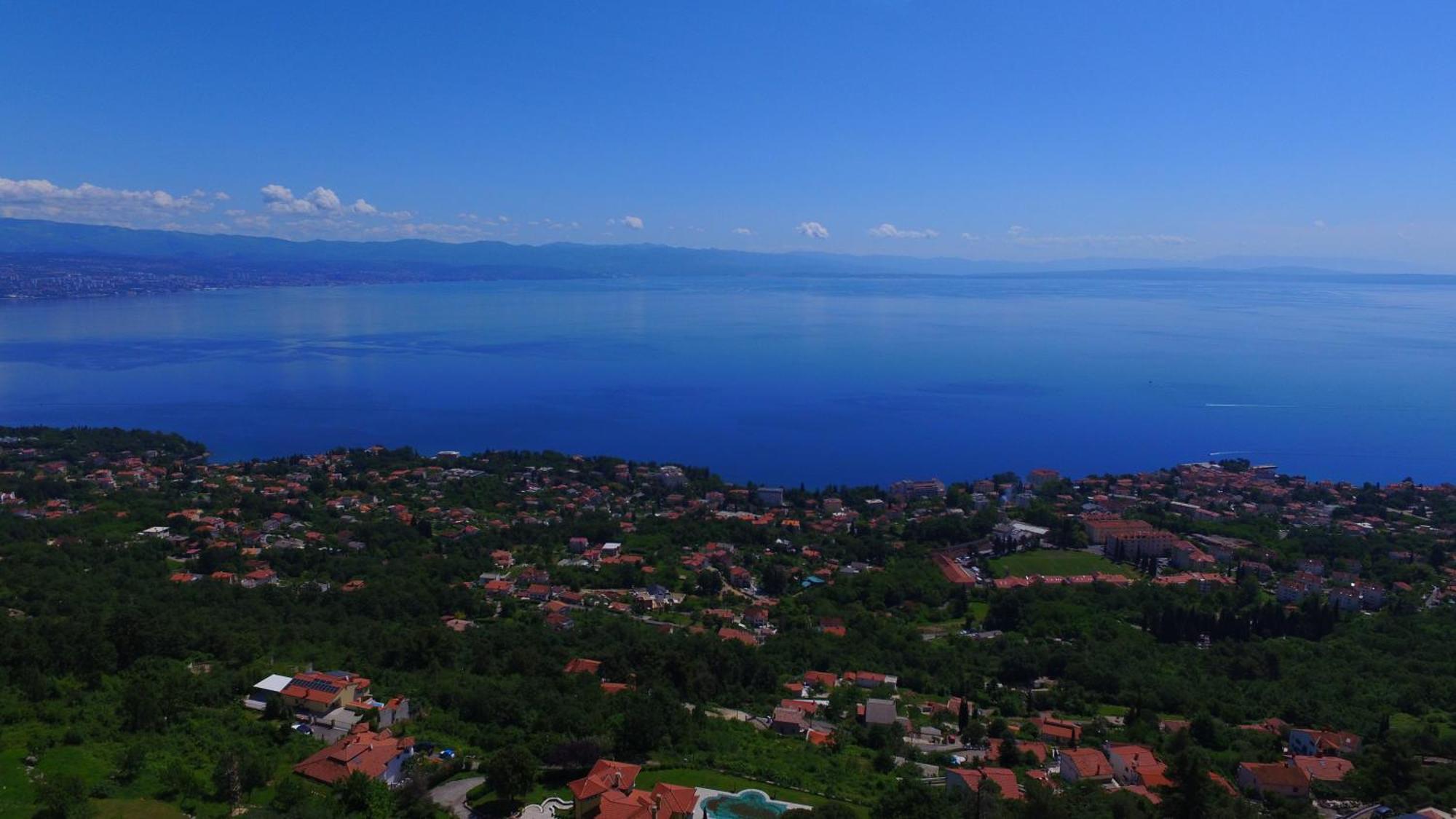 Apartman Mimi Laurana Esterno foto