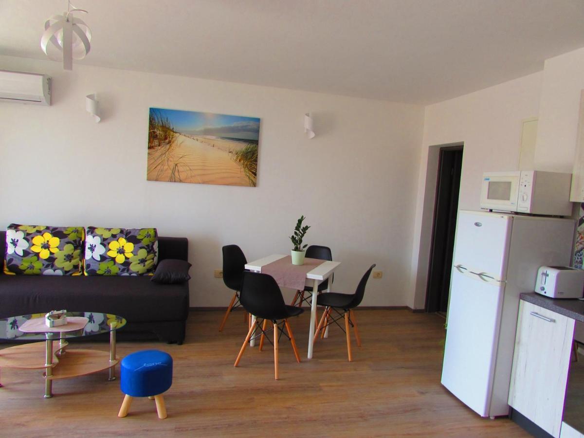 Apartman Mimi Laurana Esterno foto