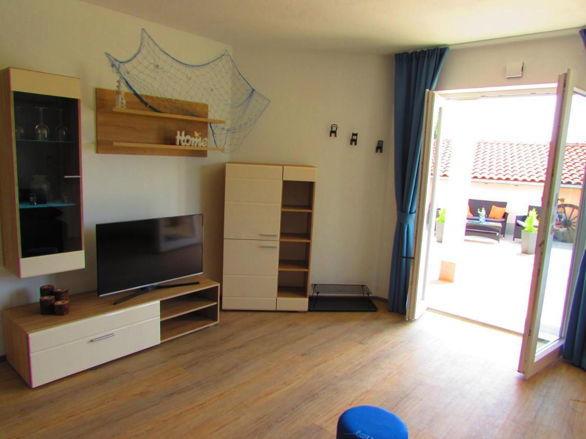 Apartman Mimi Laurana Esterno foto
